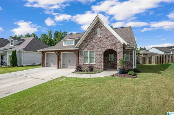 210 SWEETWATER WAY, Springville, AL 35146