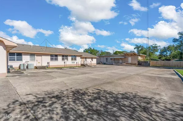 201 Crosby Street, Mansfield, LA 71052