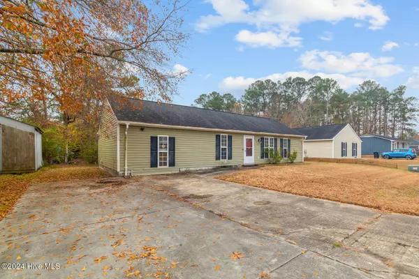 224 Lakewood DR, Jacksonville, NC 28546