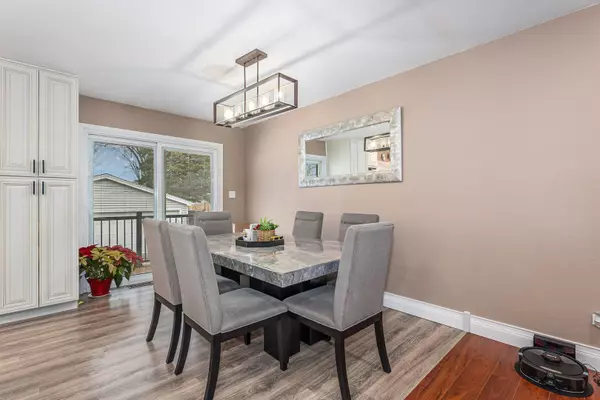 1405 PALM Drive, Wheeling, IL 60090