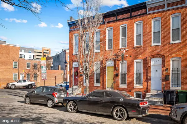 305 S FREMONT AVE, Baltimore, MD 21230