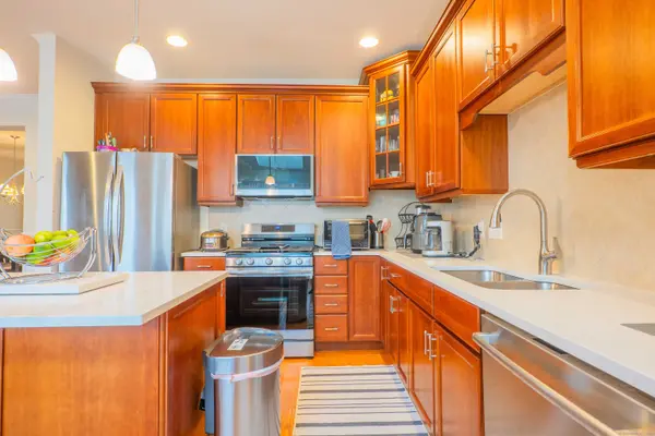 67 Beacon Hill Terrace #67, Bethel, CT 06801