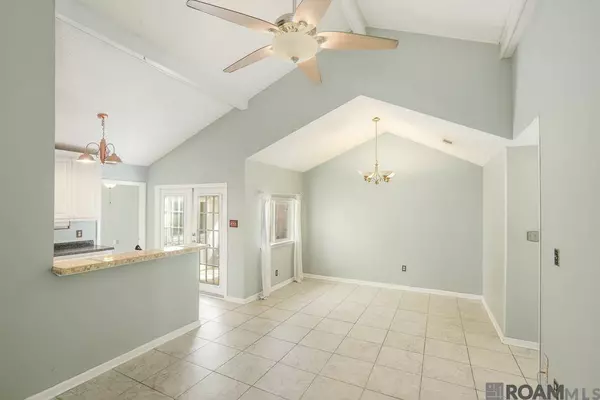 7979 PENNTH AVE #C, Baton Rouge, LA 70809