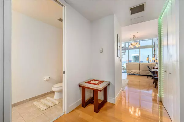 150 E ROBINSON ST #12A-20, Orlando, FL 32801