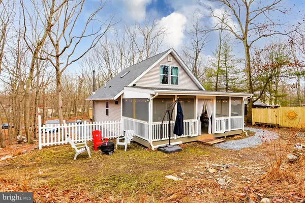 112 SPARROW LOOP, Bushkill, PA 18324