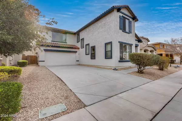 17409 W HOLLAND Lane, Surprise, AZ 85388