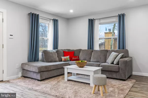 112 SPARROW LOOP, Bushkill, PA 18324