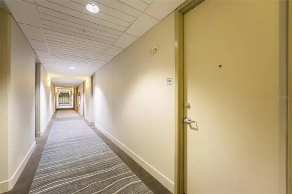 150 E ROBINSON ST #12A-20, Orlando, FL 32801