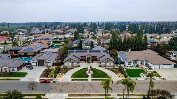 6644 W Mary CT, Visalia, CA 93277