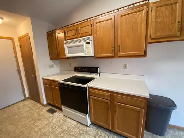 8596 Waynes, Harlan Twp, OH 45107