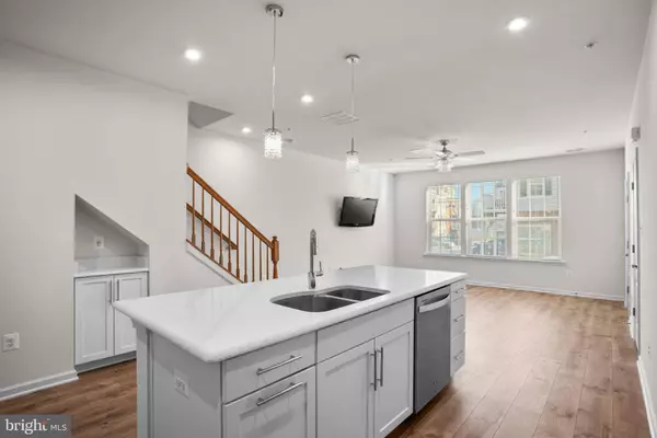 4527 REANEY LN #501, Owings Mills, MD 21117