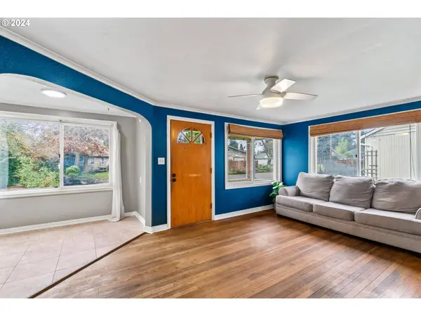 840 KELLY BLVD, Springfield, OR 97477