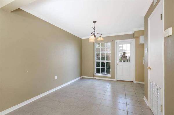 428 CEDARWOOD DR #428, Mandeville, LA 70471