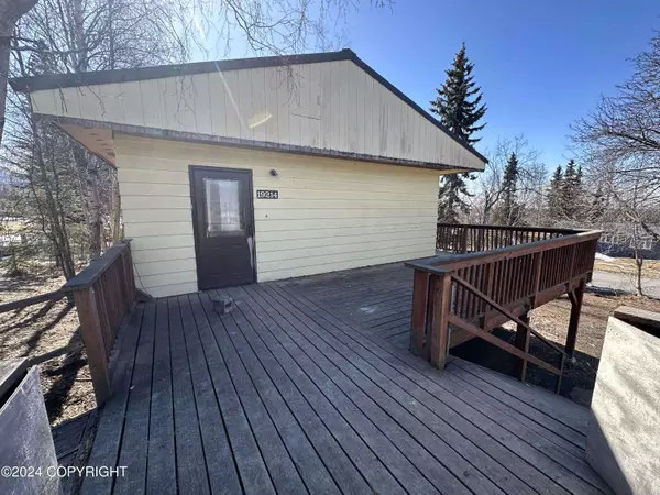 19214 1st ST, Eagle River, AK 99577