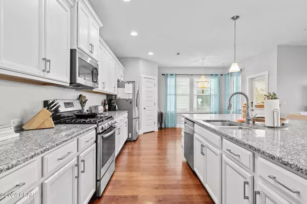 300 Johnson Bayou DR, Panama City Beach, FL 32407