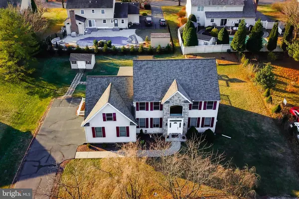 948 KRESSLER RD, Allentown, PA 18103