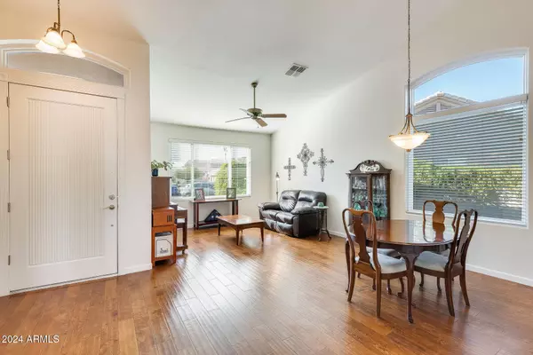 420 S OAK Street, Gilbert, AZ 85233