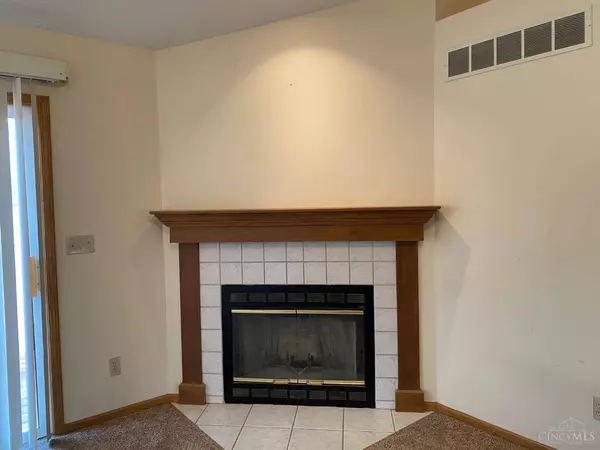 8596 Waynes, Harlan Twp, OH 45107