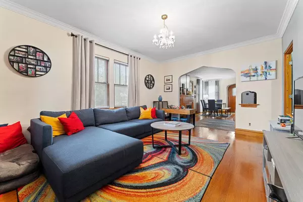 13032 Maple AVE, Blue Island, IL 60406