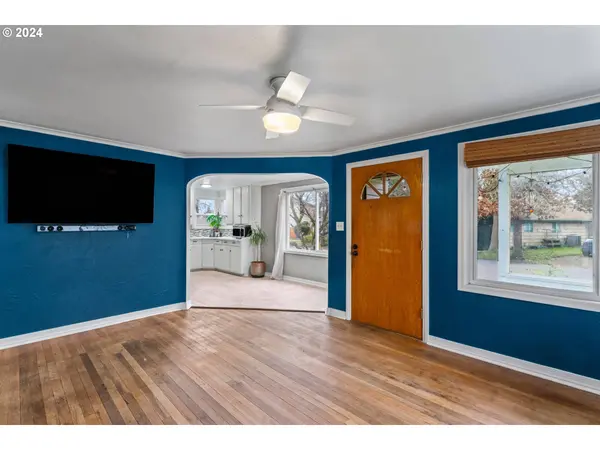 840 KELLY BLVD, Springfield, OR 97477