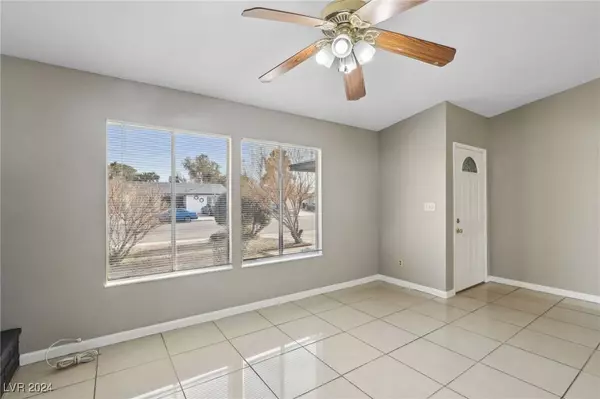 5379 Surrey Street, Las Vegas, NV 89119