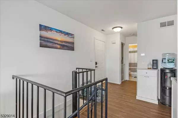 6 Sunrise Dr #1, Vernon Twp., NJ 07462