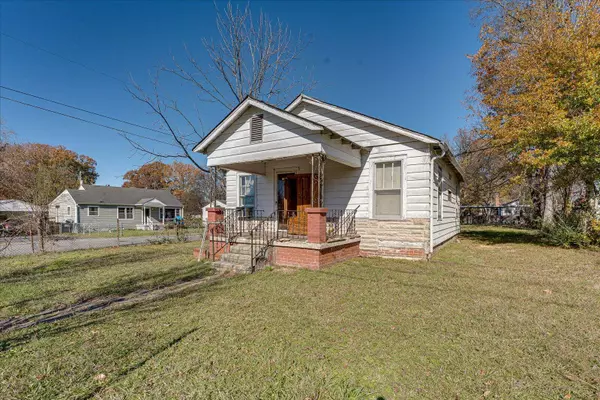 215 Spruce ST, Rossville, GA 30741