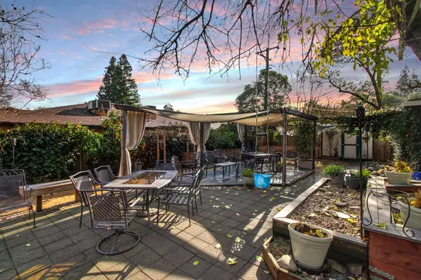 3540 Lani LN, Carmichael, CA 95608