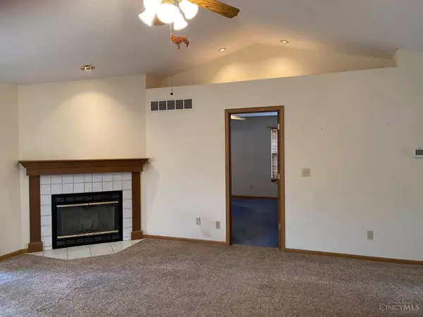 8596 Waynes, Harlan Twp, OH 45107