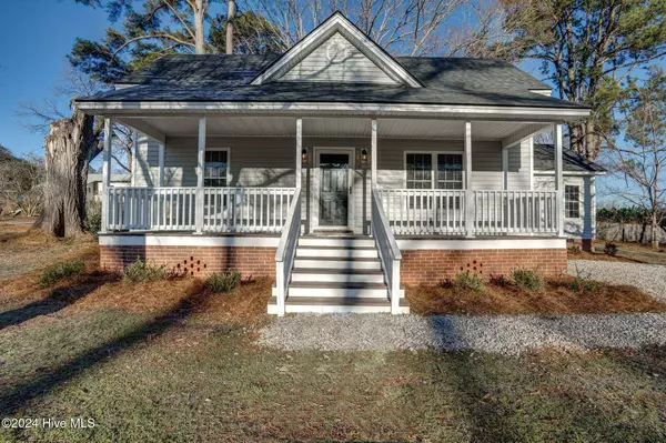 504 W Nash ST, Spring Hope, NC 27882