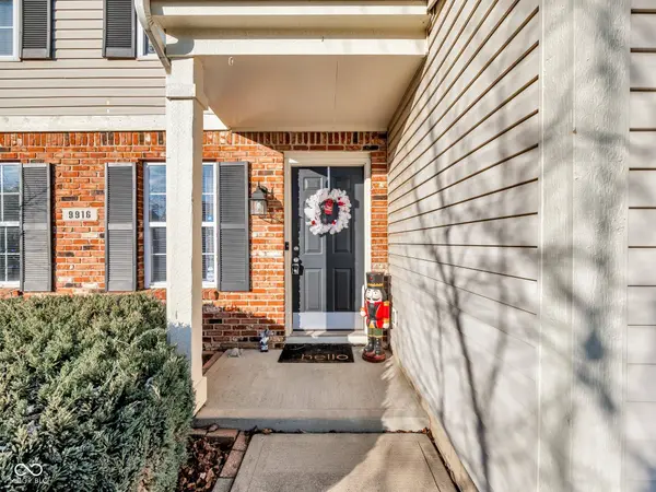 9916 Wellsford CIR, Indianapolis, IN 46236