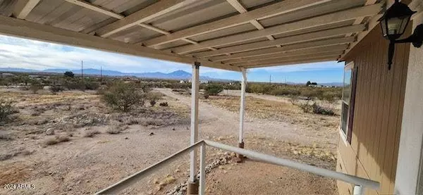 16656 W Barteau Lane, Fort Thomas, AZ 85536