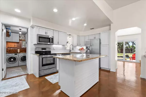 485 Lambert AVE, Flagler Beach, FL 32136