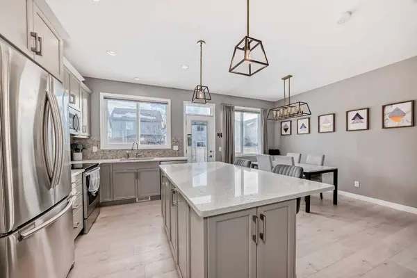 164 Auburn Glen Close SE, Calgary, AB T3M 2P5