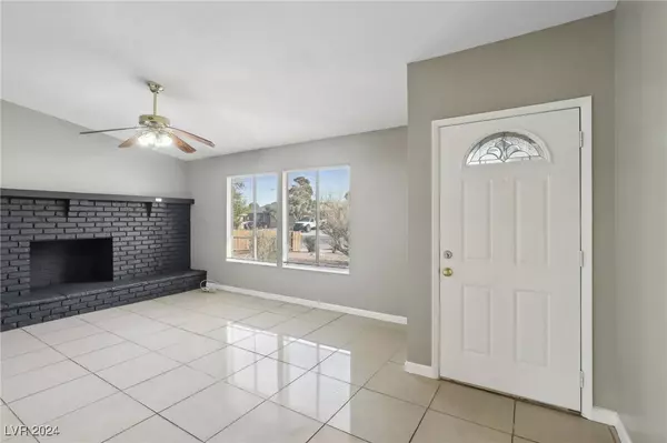 5379 Surrey Street, Las Vegas, NV 89119