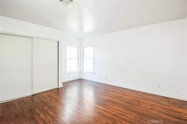 10675 Sherman PL, Sun Valley, CA 91352