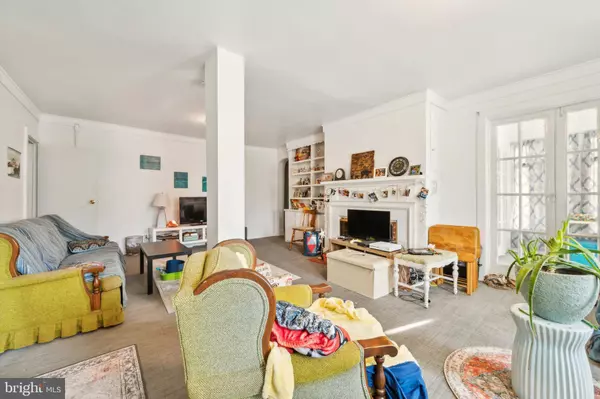 37 MAIN ST, Glen Rock, PA 17327