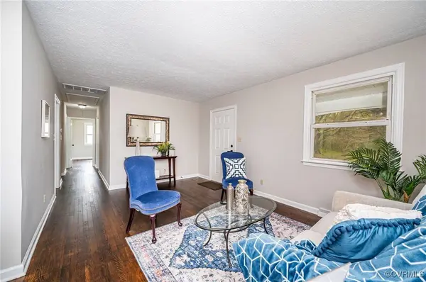 808 Old Town DR, Colonial Heights, VA 23834