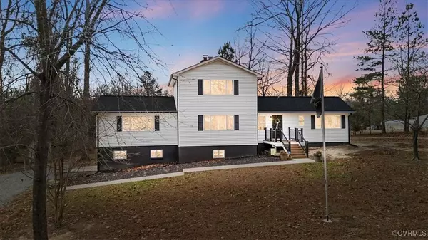 18103 W County Line RD, Midlothian, VA 23112