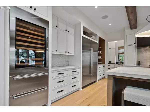 11512 NW 43RD CT, Vancouver, WA 98685