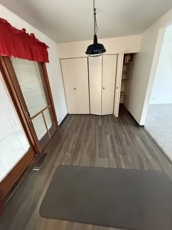 5809 Sunrise Avenue, Clarendon Hills, IL 60514