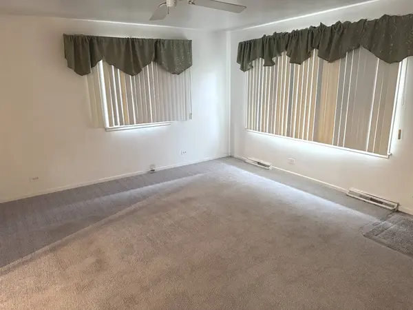 5809 Sunrise Avenue, Clarendon Hills, IL 60514