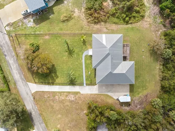 7124 Blue Shore RD, Grant Valkaria, FL 32949