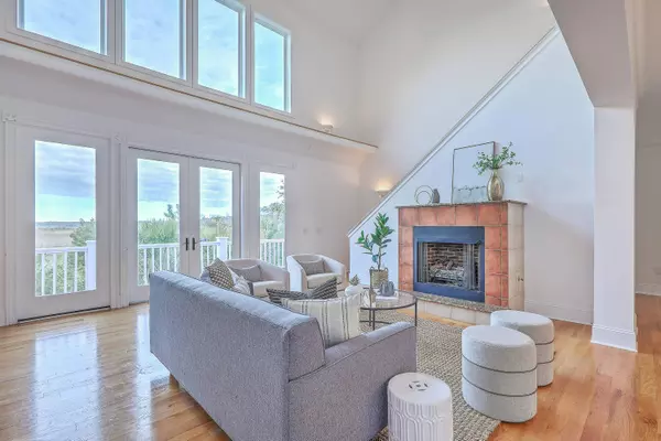 4591 Cape Island Dr, Awendaw, SC 29429