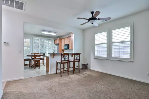 1748 Oxford CT, Plumas Lake, CA 95961