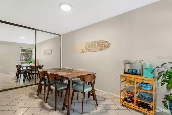 2424 W TAMPA BAY BLVD #A210, Tampa, FL 33607