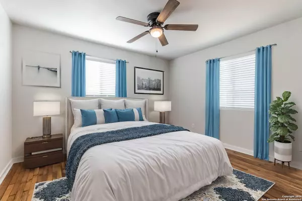 251 MERRIWEATHER ST, New Braunfels, TX 78130-4767