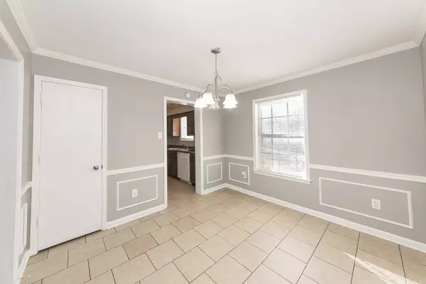 4401 CEDAR PARK DR, Memphis, TN 38141