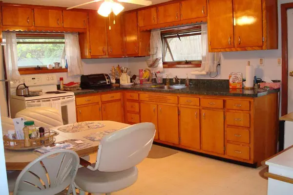 69 Graham Ave, Paterson City, NJ 07524