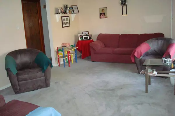 69 Graham Ave, Paterson City, NJ 07524